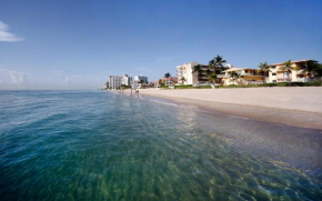  Windjammer Resort and Beach Club  Форт-Лодердейл